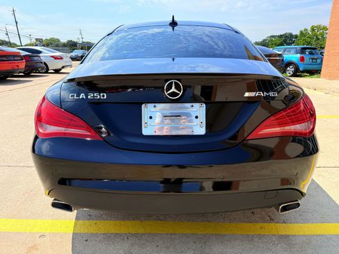 Used 2014 Mercedes-Benz CLA 250 image 7