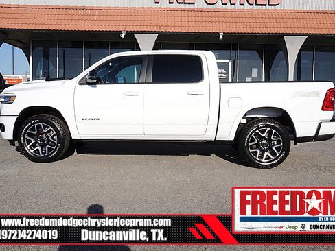 Used 2026 RAM 1500 Laramie w/ Sport Appearance Package AWD/4WD image 2