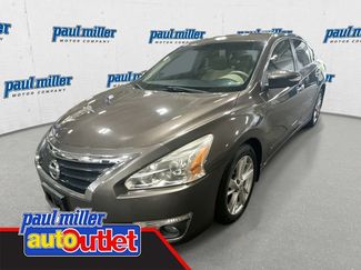 Used 2015 Nissan Altima 2.5 SV w/ Convenience Package FWD video 1