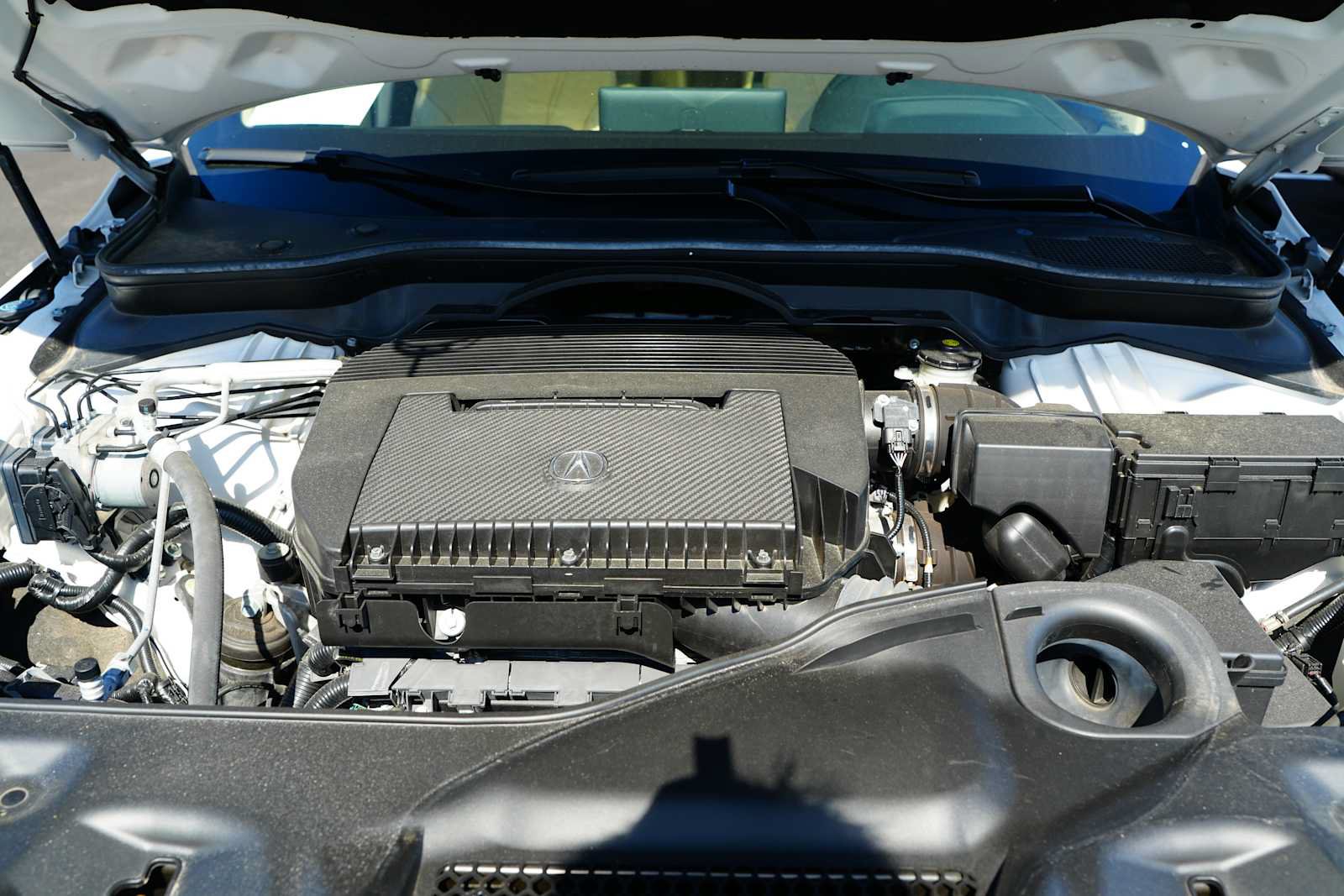 Used 2023 Acura MDX SH-AWD image 38