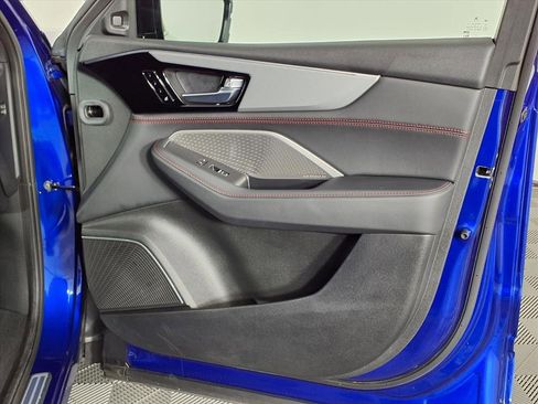 Used 2023 Acura MDX A-Spec image 8