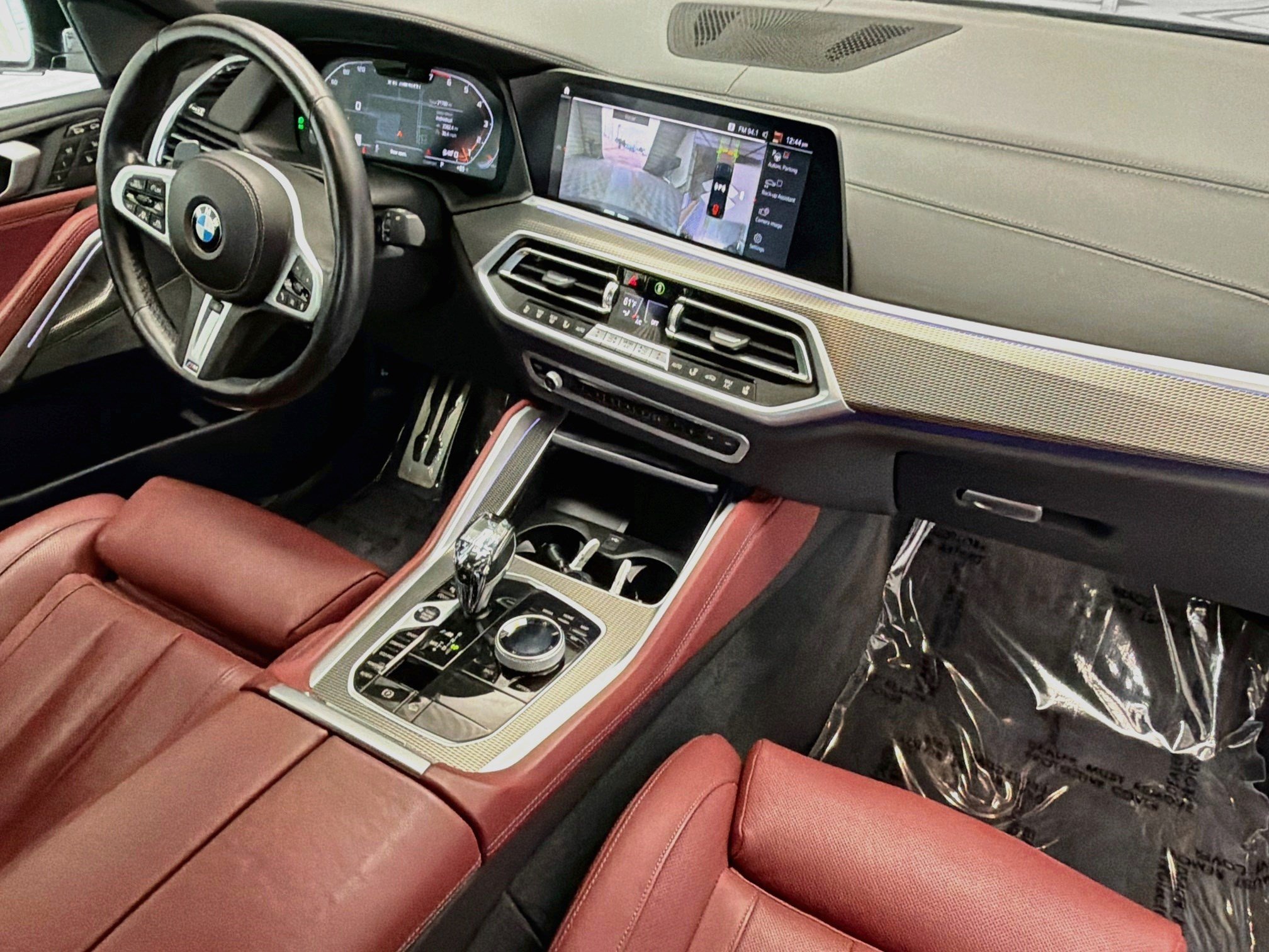 Used 2021 BMW X6 M50i w/ Executive Package AWD/4WD image 13