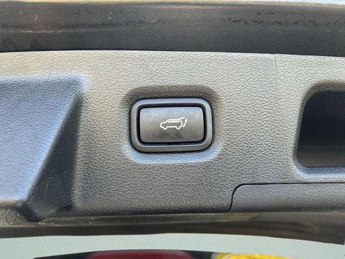 Used 2023 Hyundai Santa Fe SEL FWD image 18