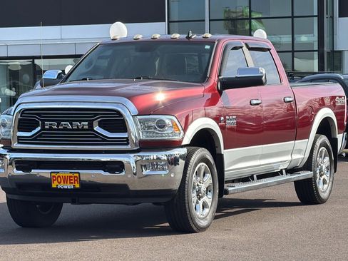 Used 2017 RAM 2500 Laramie w/ Convenience Group image 8