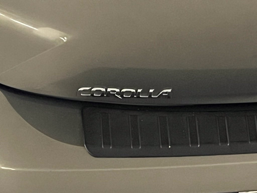 Used 2019 Toyota Corolla SE FWD image 29