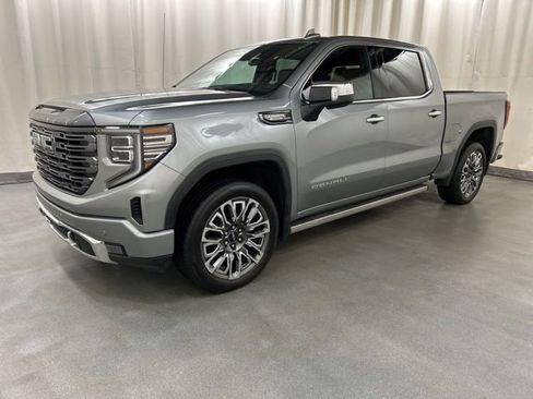 Used 2024 GMC Sierra 1500 Denali Ultimate AWD/4WD image 2