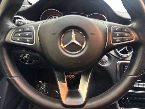 Used 2019 Mercedes-Benz CLA 250 4MATIC image 53