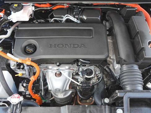 Certified 2026 Honda CR-V Sport image 8
