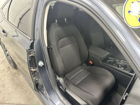 Used 2023 Honda Civic EX image 17