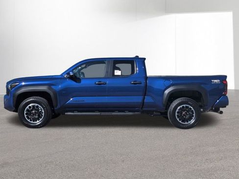 New 2025 Toyota Tacoma TRD Off-Road image 9