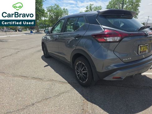 Used 2022 Nissan Kicks S w/ Interior Electronics Package FWD image 4