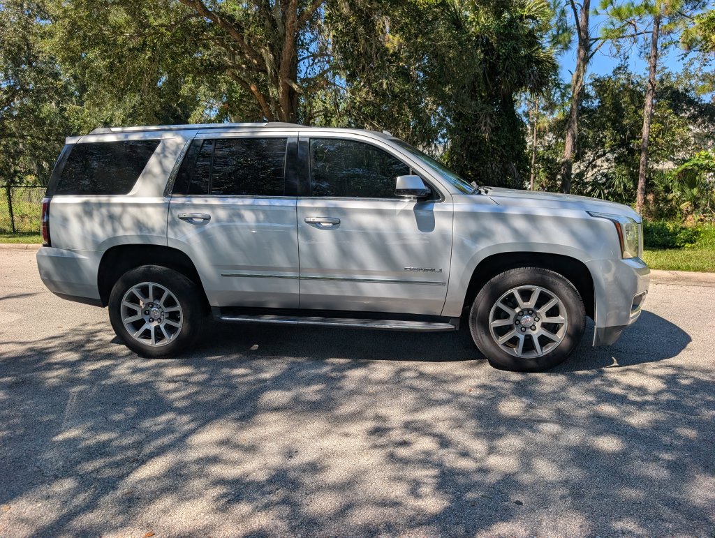 Used 2018 GMC Yukon Denali RWD image 8