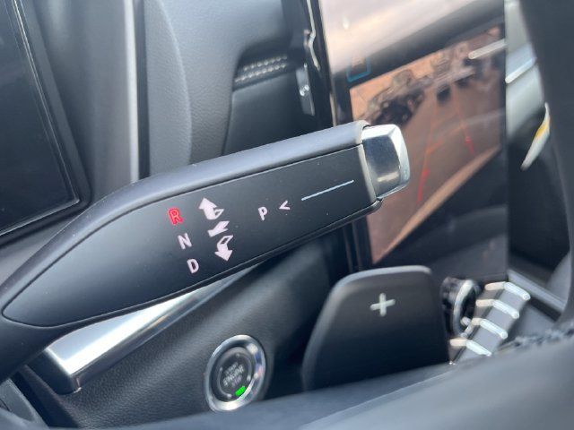 New 2027 GMC Terrain Elevation FWD image 18