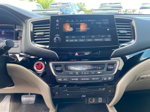 Used 2022 Honda Pilot Touring image 20