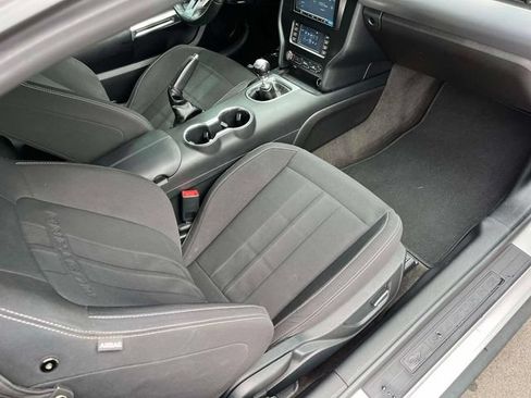 Certified 2018 Ford Mustang GT w/ Black Accent Pkg RWD image 17