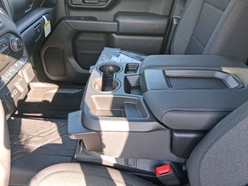 New 2026 Chevrolet Silverado 2500 Custom w/ Custom Value Package AWD/4WD image 16