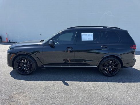 Used 2024 BMW X7 xDrive40i w/ Executive Package AWD/4WD image 4