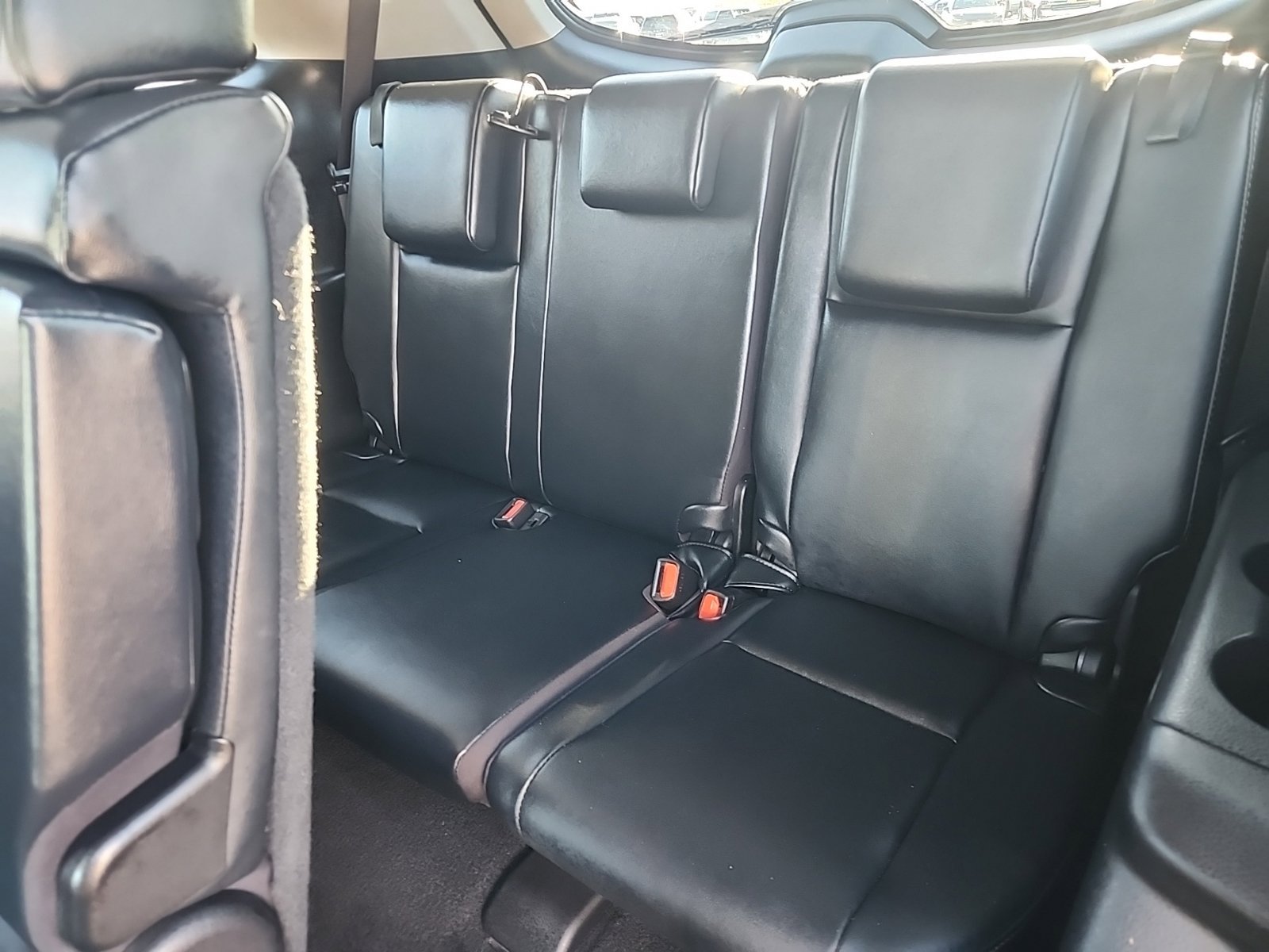 Used 2019 Toyota Highlander XLE AWD/4WD image 38