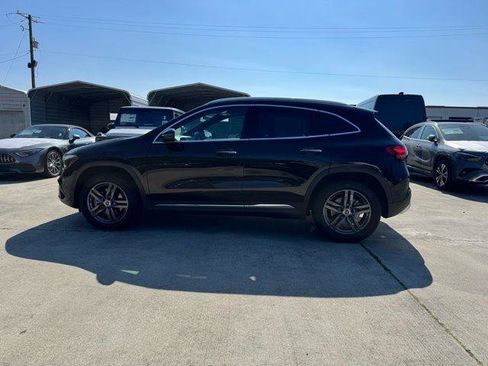 Certified 2025 Mercedes-Benz GLA 250 image 16