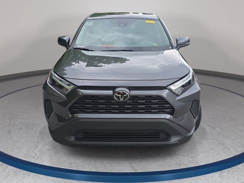 Used 2023 Toyota RAV4 LE FWD image 2