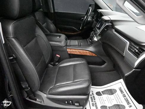 Used 2019 Chevrolet Tahoe Premier w/ RST 6.2L Performance Edition RWD image 10