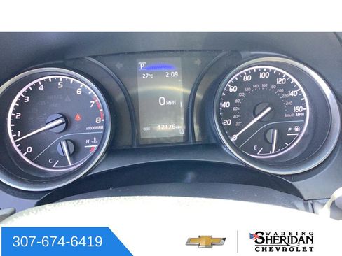 Used 2022 Toyota Camry SE FWD image 14