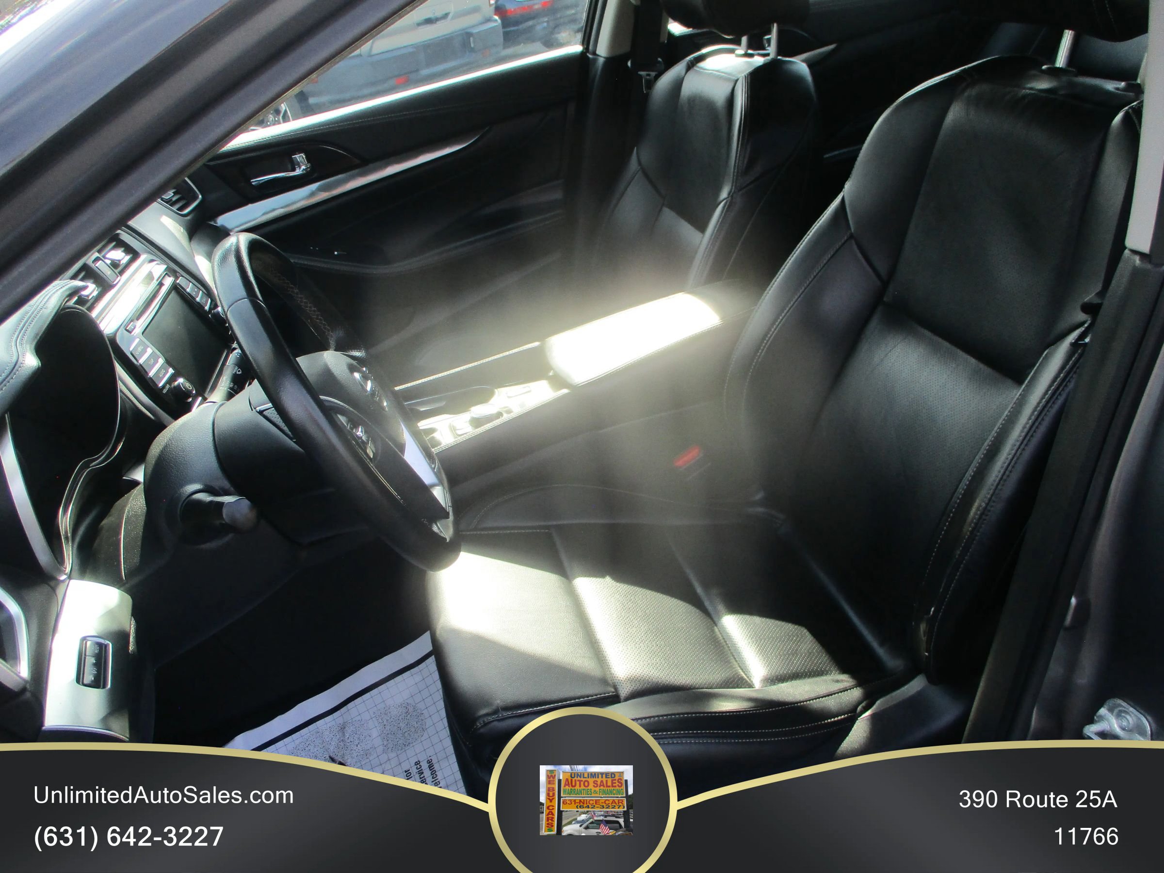 Used 2021 Nissan Maxima 3.5 SV w/ Floor Mat Group FWD image 5