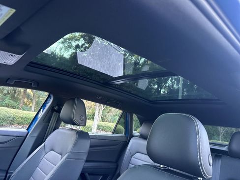 New 2025 Volkswagen Atlas Cross Sport SEL R-Line image 22