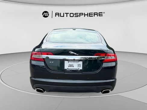 Used 2010 Jaguar XF Premium RWD image 7