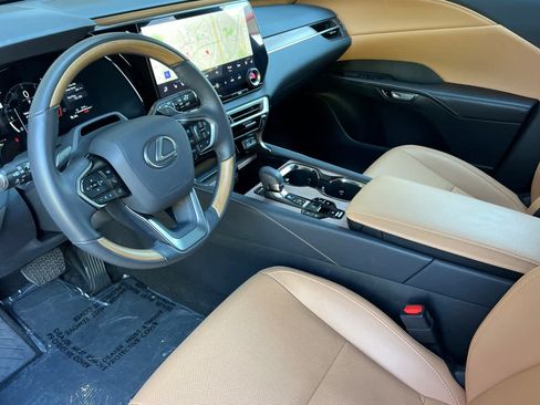 Certified 2026 Lexus RX 350 Premium w/ Convenience Package AWD/4WD image 11