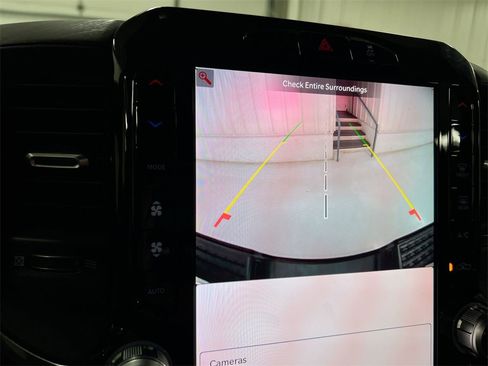 Used 2025 RAM 3500 Laramie image 14