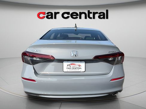 Used 2025 Honda Civic Sport image 5