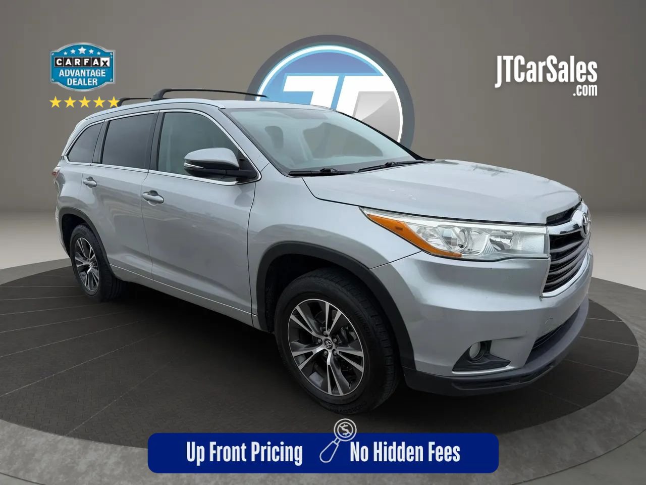 Used 2016 Toyota Highlander XLE FWD image 1