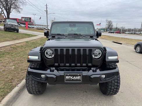 Used 2021 Jeep Wrangler Unlimited Sahara image 8