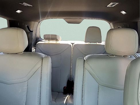Used 2023 Cadillac XT6 Sport AWD/4WD image 14