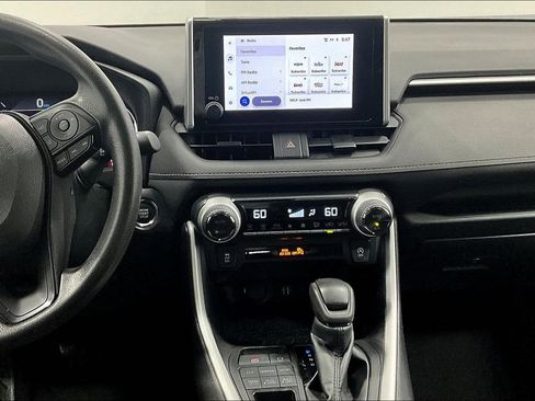 Used 2023 Toyota RAV4 XLE image 8