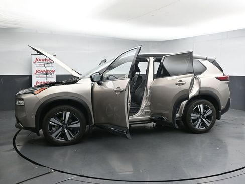 Used 2021 Nissan Rogue Platinum AWD/4WD image 42