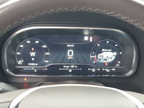 Used 2023 GMC Yukon XL SLE w/ Gmc Pro Safety Plus Package image 21