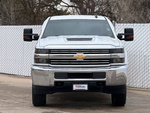 Used 2017 Chevrolet Silverado 3500 LT image 6
