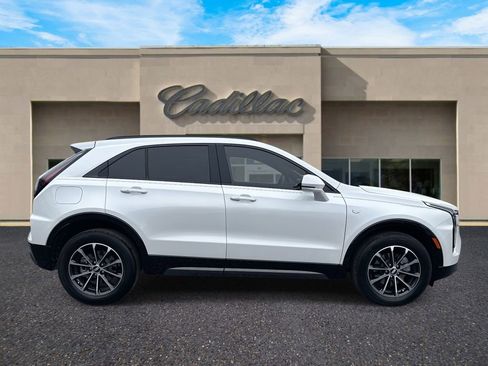 Certified 2024 Cadillac XT4 Sport image 2