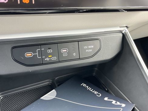 New 2026 Kia Carnival SX Prestige image 33