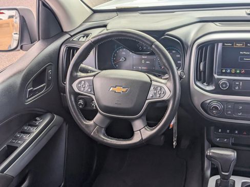 Used 2021 Chevrolet Colorado ZR2 image 16