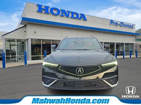 Used 2024 Acura ZDX A-Spec image 2