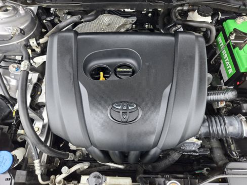 Used 2016 Scion iA FWD image 32