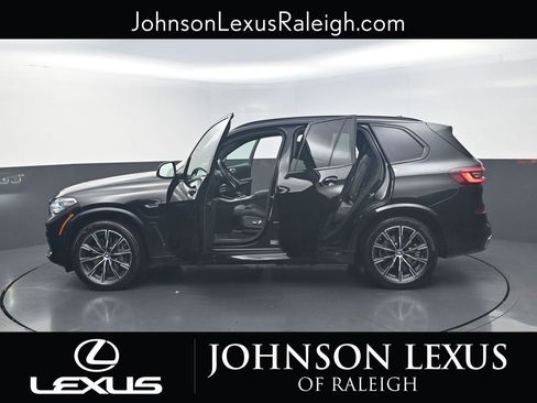 Used 2023 BMW X5 xDrive45e w/ Executive Package image 27
