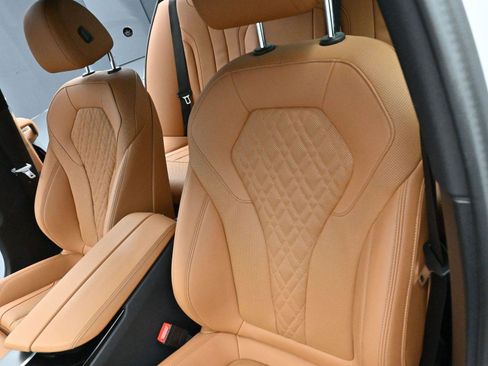 Used 2023 BMW 540i w/ M Sport Package image 15