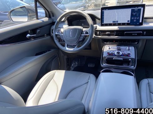 Used 2023 Lincoln Nautilus Reserve AWD/4WD image 13