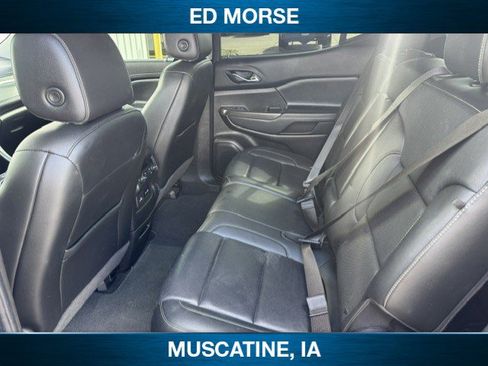 Used 2021 GMC Acadia SLT w/ Elevation Edition AWD/4WD image 8