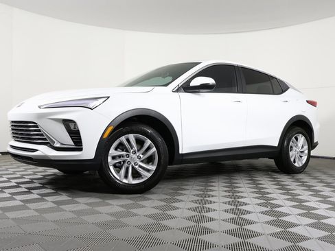 New 2026 Buick Envista Preferred image 1