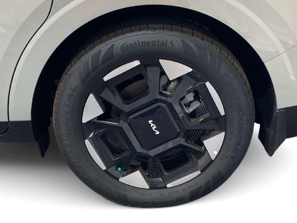 New 2026 Kia Carnival EX FWD image 7